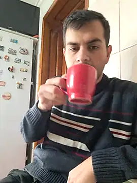 hornny1995 online show from 11/12/25, 12:05