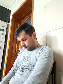 hornny1995 online show from 01/15/26, 08:19