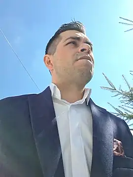 hornny1995 online show from 04/18/26, 09:13