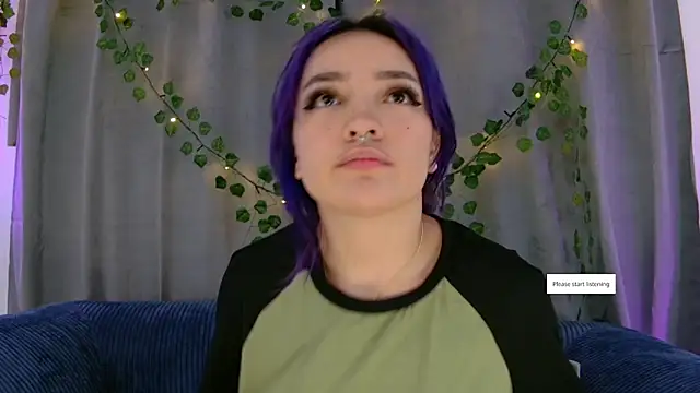 vayolett01 dakotta online show from 12/23/25, 12:30