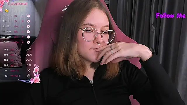 bunny bubble online show from 03/03/25, 12:26