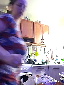 Sakura Green online show from 02/14/26, 09:22