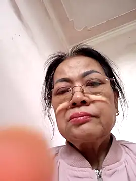 Hotestlove online show from 03/19/25, 08:55