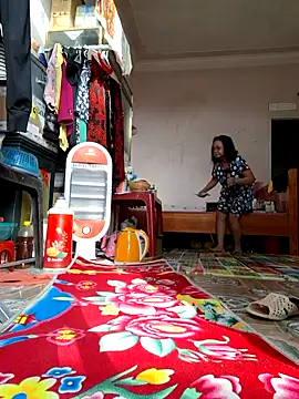 Hotestlove online show from 11/13/25, 12:42