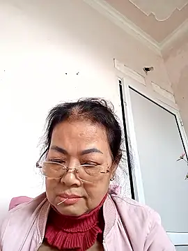 Hotestlove online show from 01/09/26, 03:31