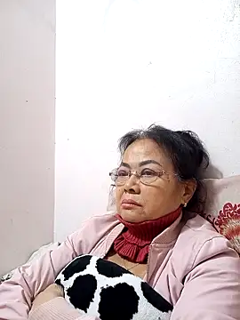 Hotestlove online show from 02/04/26, 01:44