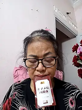 Hotestlove online show from 02/06/26, 02:42