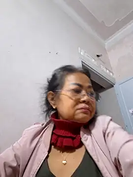 Hotestlove online show from 02/08/26, 11:24