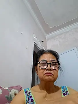 Hotestlove online show from 03/29/26, 11:49