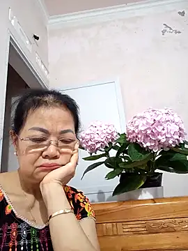 Hotestlove online show from 04/19/26, 10:56