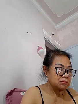 Hotestlove online show from 06/08/26, 11:38