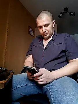 Foxyshaved online show from 02/08/25, 09:03