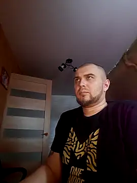 Foxyshaved online show from 03/03/25, 11:22