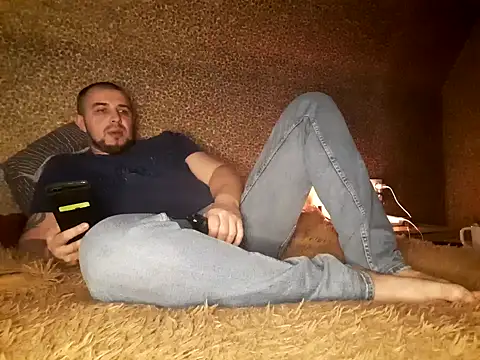 Foxyshaved online show from 03/10/25, 04:28