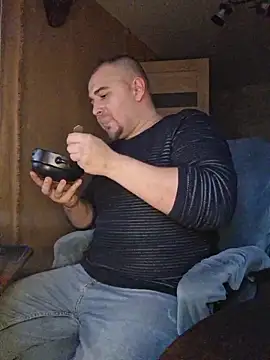 Foxyshaved online show from 12/16/25, 11:26