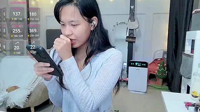 Snapshot of Kana_G chatting on 01/21/25, 08:08 Kana G online show from 01/21/25, 08:08