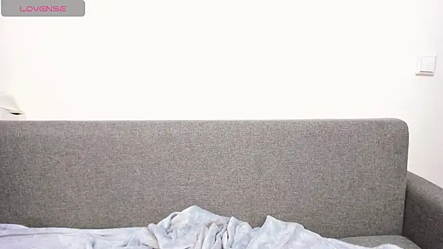  ellen meow  online show from 12/21/24, 10:50