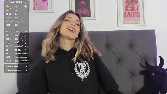 Snapshot of IsadoraGalle_ chatting on 02/11/26, 09:20 IsadoraGalle online show from 02/11/26, 09:20