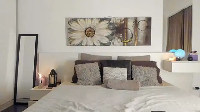 JoyCasidy online show from 12/01/24, 04:29