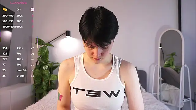 MaryCoopeer online show from 02/20/25, 05:12