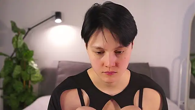 MaryCoopeer online show from 03/02/25, 08:16