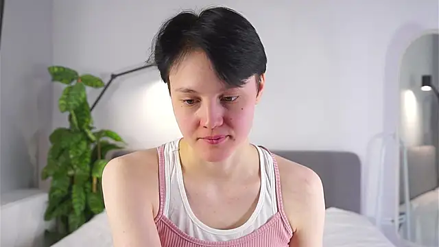 MaryCoopeer online show from 03/15/25, 08:15