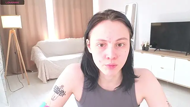 Snapshot of MaryCoopeer chatting on 05/15/26, 05:25 MaryCoopeer online show from 05/15/26, 05:25