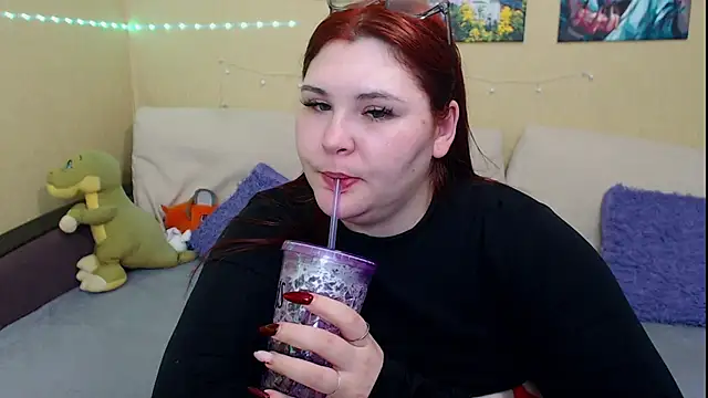 Snapshot of JuliaKeln chatting on 01/21/25, 09:36 JuliaKeln online show from 01/21/25, 09:36