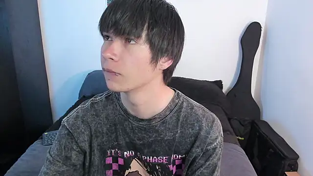 Aventure Twinks online show from 04/06/26, 09:16