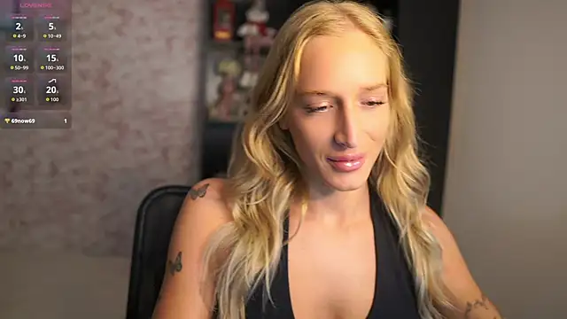 Nicolette  Shea  online show from 01/14/26, 09:15