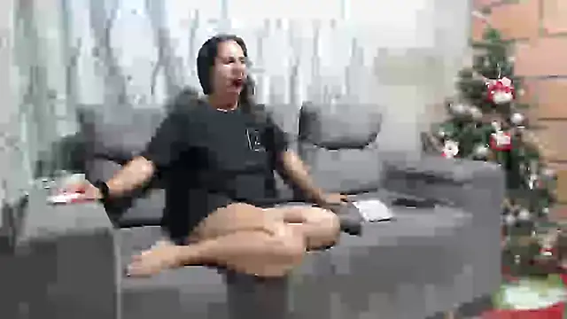 tom and lazzie online show from 12/31/24, 02:08