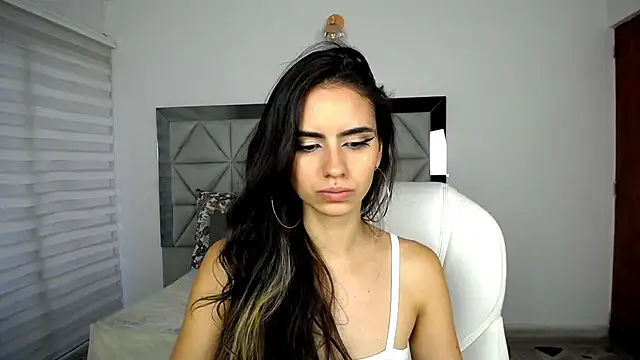 nina pons online show from 01/13/25, 10:45