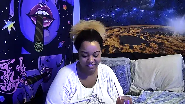 Snapshot of AutumnHart chatting on 12/17/24, 03:17 AutumnHart online show from 12/17/24, 03:17