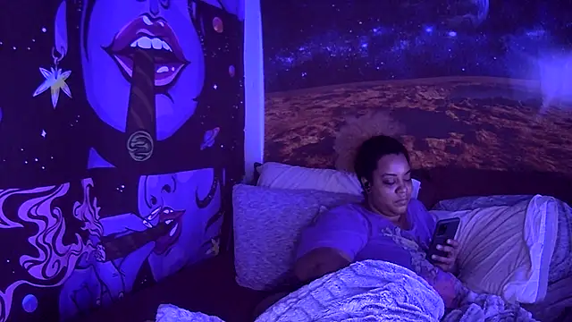 Snapshot of AutumnHart chatting on 12/18/24, 08:36 AutumnHart online show from 12/18/24, 08:36