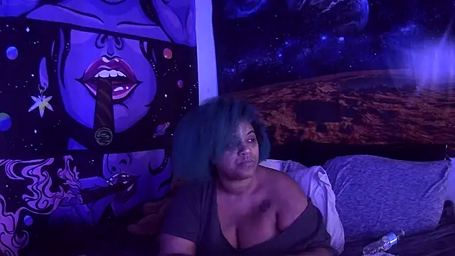 Snapshot of AutumnHart chatting on 12/23/24, 01:35 AutumnHart online show from 12/23/24, 01:35