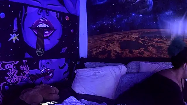 Snapshot of AutumnHart chatting on 12/27/24, 07:14 AutumnHart online show from 12/27/24, 07:14