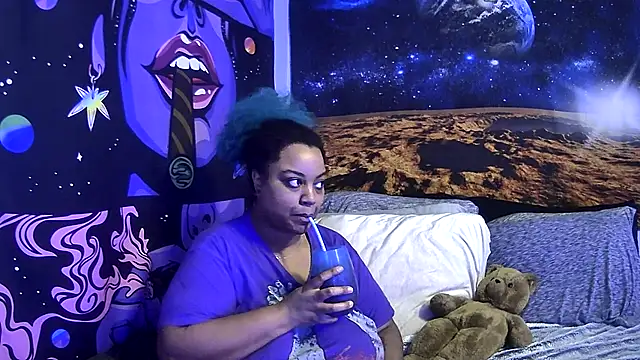 Snapshot of AutumnHart chatting on 01/07/25, 12:41 AutumnHart online show from 01/07/25, 12:41