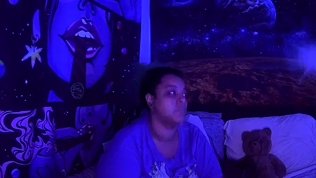 Snapshot of AutumnHart chatting on 01/08/25, 03:50 AutumnHart online show from 01/08/25, 03:50