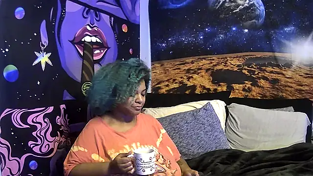 Snapshot of AutumnHart chatting on 01/21/25, 11:13 AutumnHart online show from 01/21/25, 11:13