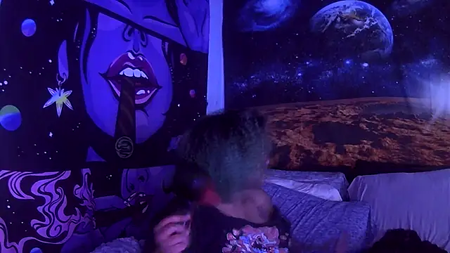 Snapshot of AutumnHart chatting on 02/06/25, 06:02 AutumnHart online show from 02/06/25, 06:02