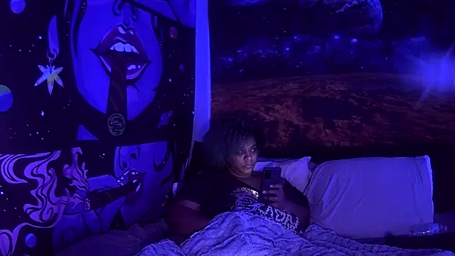 Snapshot of AutumnHart chatting on 02/09/25, 05:11 AutumnHart online show from 02/09/25, 05:11