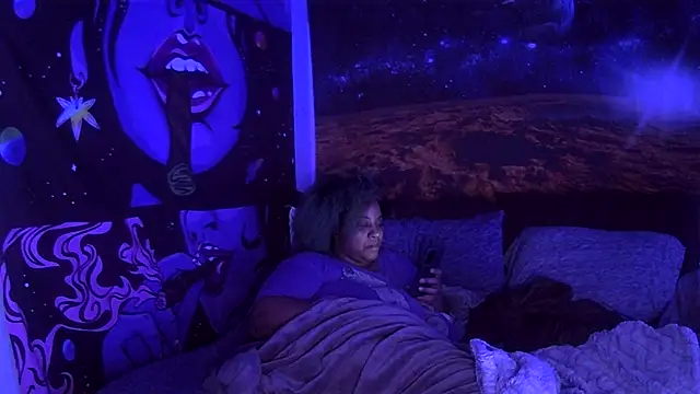 Snapshot of AutumnHart chatting on 02/11/25, 09:35 AutumnHart online show from 02/11/25, 09:35