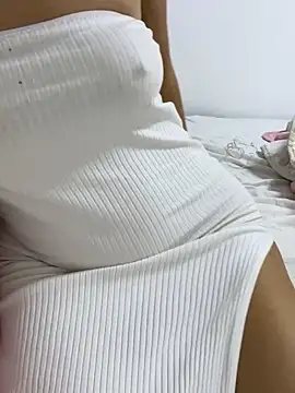 Isabellafantazy online show from 12/23/24, 08:25