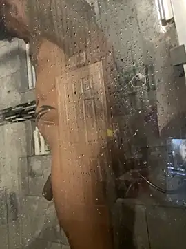 RoodoggXL online show from 11/25/25, 12:54