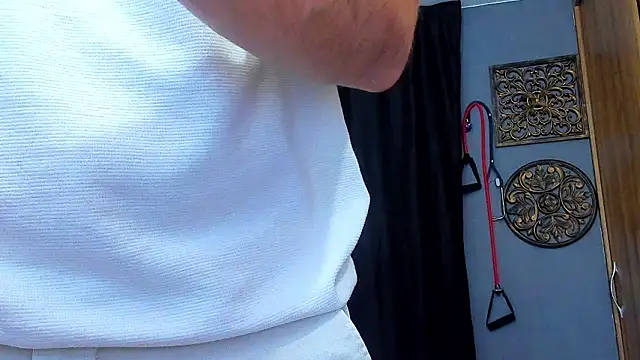 Snapshot of AndrewDiaz chatting on 03/20/26, 05:12 AndrewDiaz online show from 03/20/26, 05:12