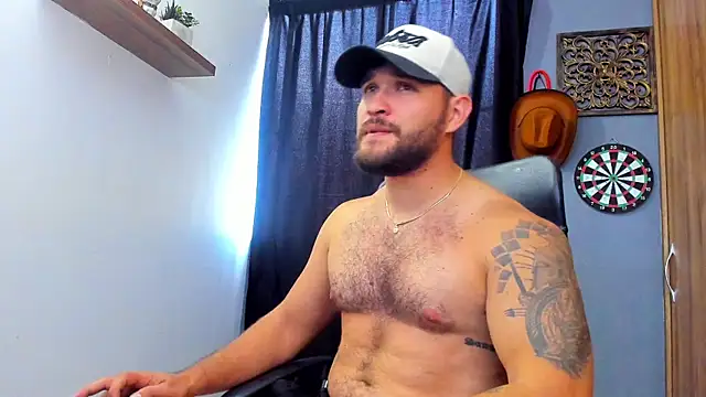 Snapshot of AndrewDiaz chatting on 03/31/26, 09:48 AndrewDiaz online show from 03/31/26, 09:48