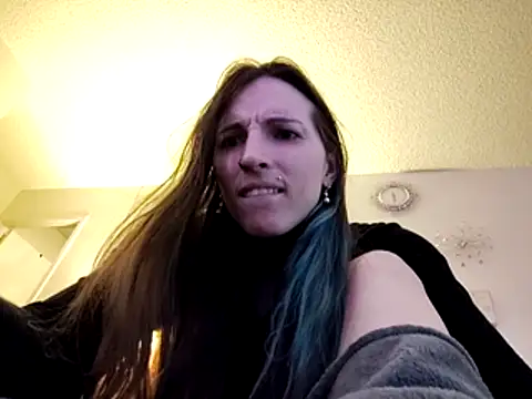 SmokeShow686 online show from 04/11/26, 12:53