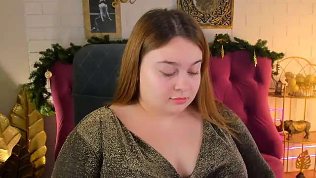 Snapshot of KimberlyMaran chatting on 12/15/24, 09:03 KimberlyMaran online show from 12/15/24, 09:03