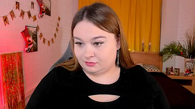 Snapshot of KimberlyMaran chatting on 12/17/24, 03:49 KimberlyMaran online show from 12/17/24, 03:49
