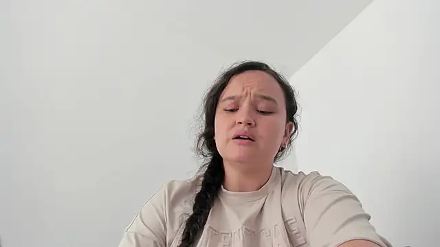 kattypinkk online show from 03/05/25, 05:29